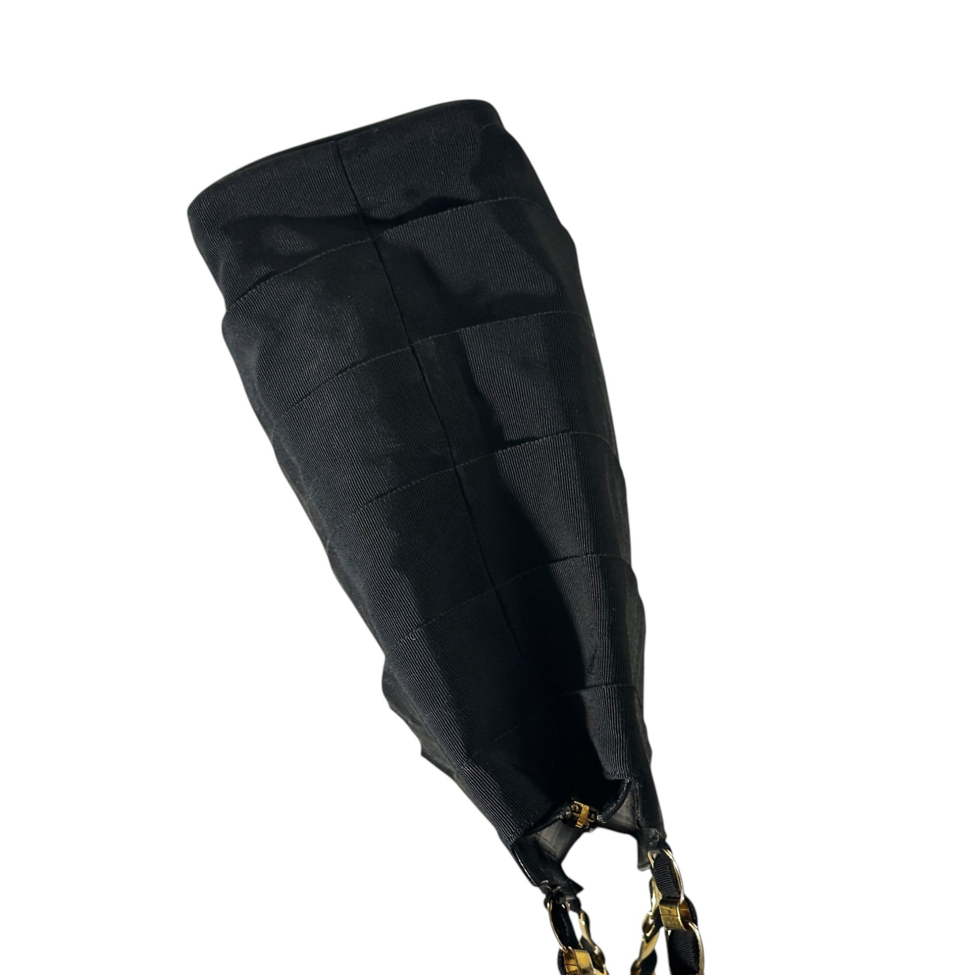 Ferragamo Chain Link Canvas Tote Bag - Image 5