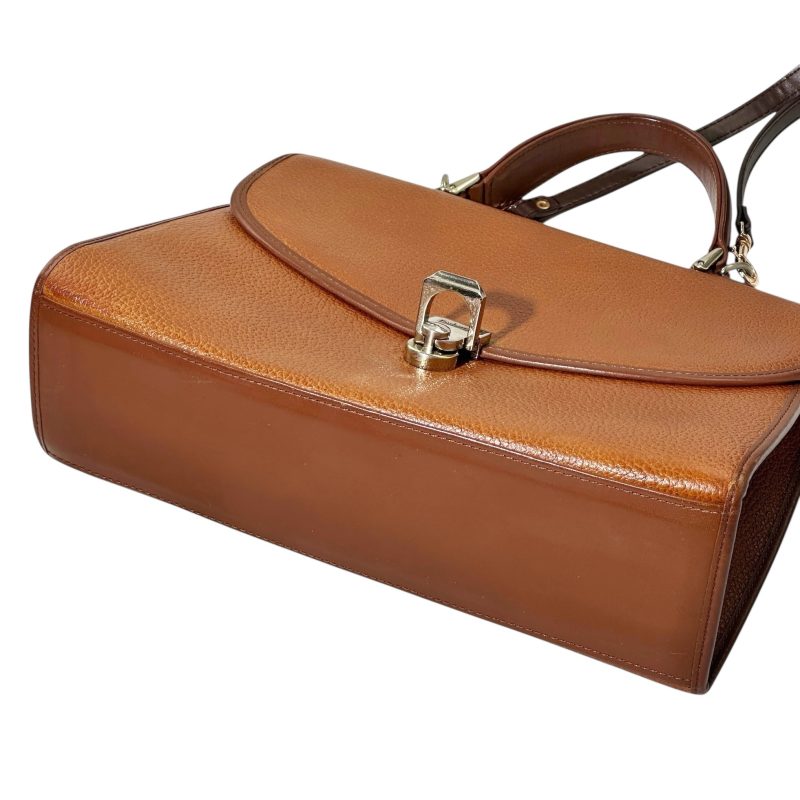 Burberry Leather Two Way Kelly Bag - Image 7