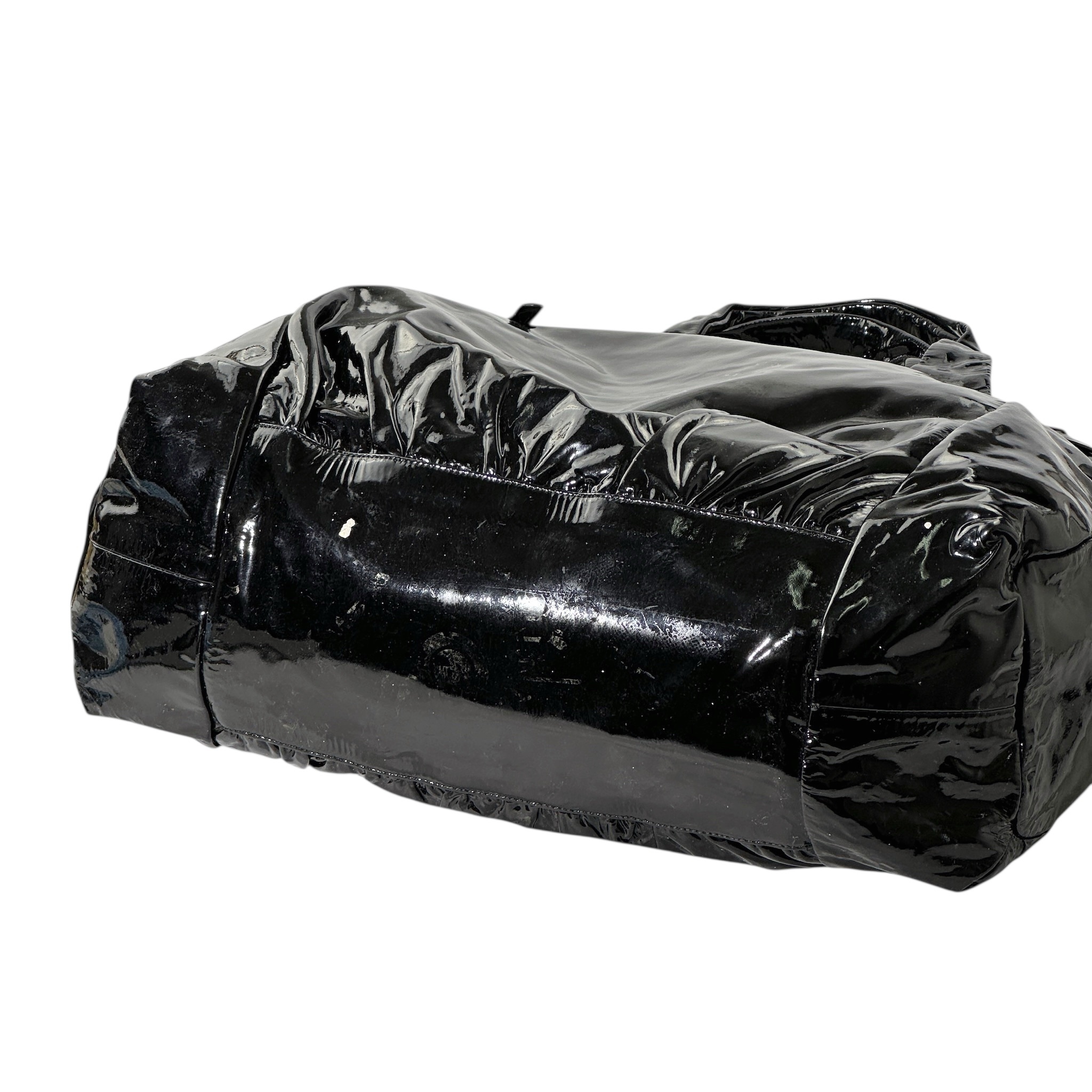 Gucci Patent Leather Hysteria Tote - Image 7