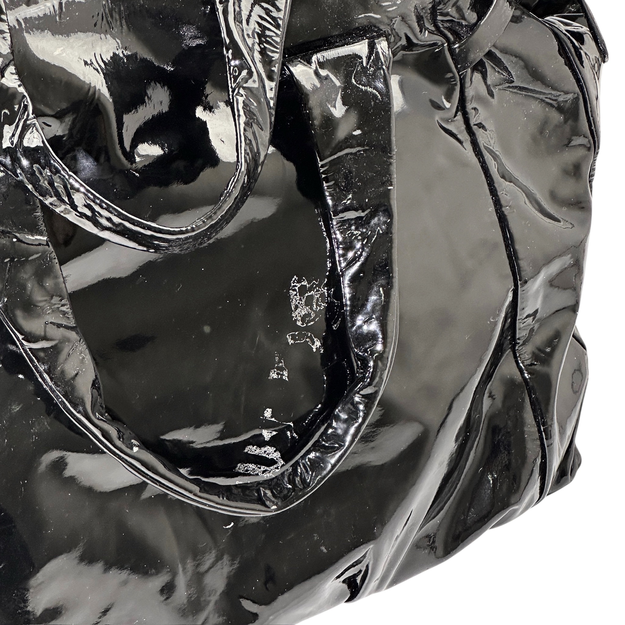 Gucci Patent Leather Hysteria Tote - Image 8