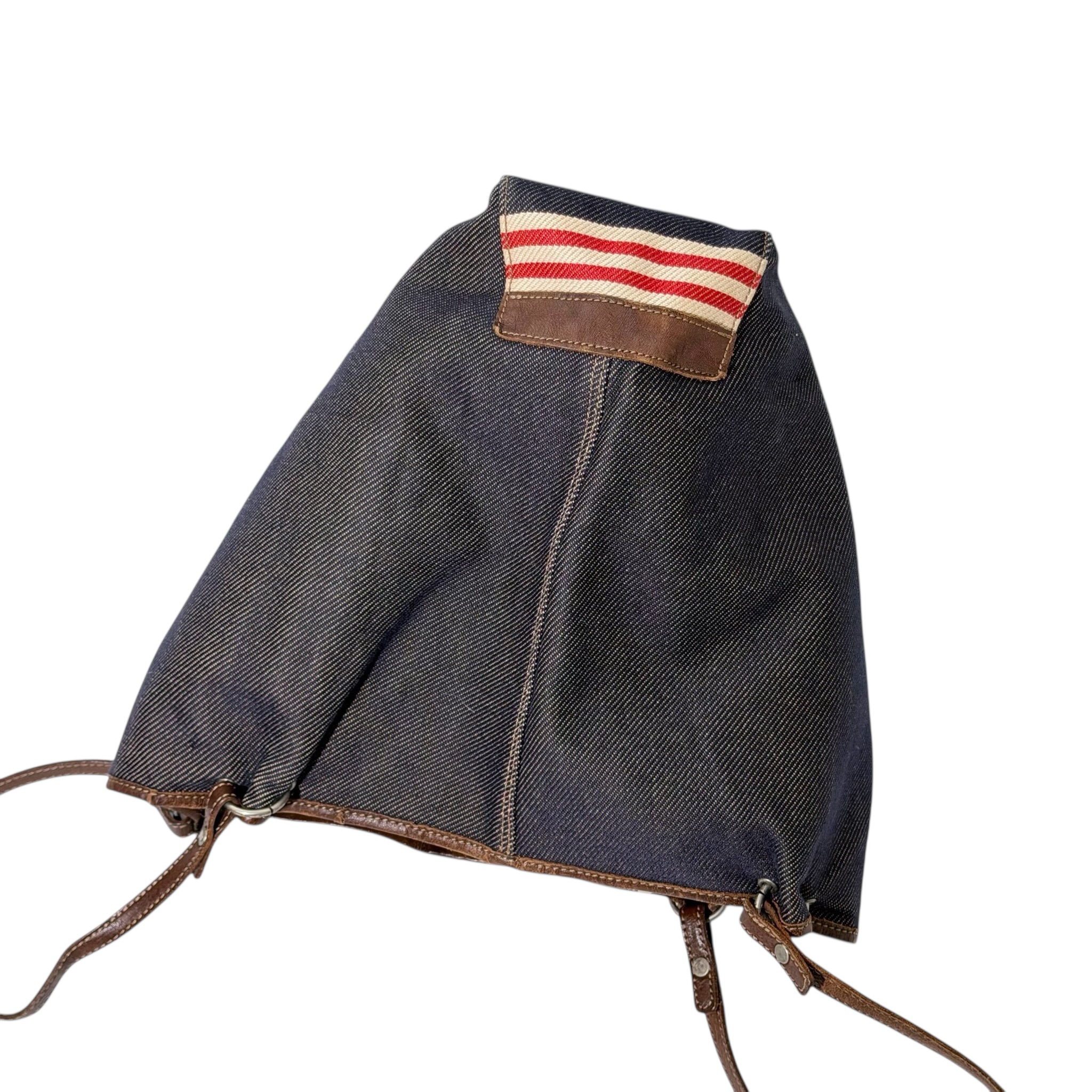 Burberry Leather Strap Denim Bag - Image 4