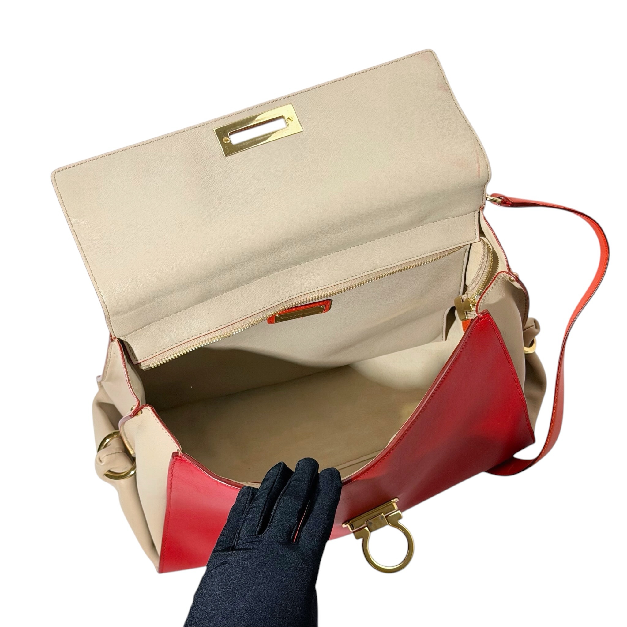 Salvatore Ferragamo Glazed Leather Sofia Satche Bag - Image 9