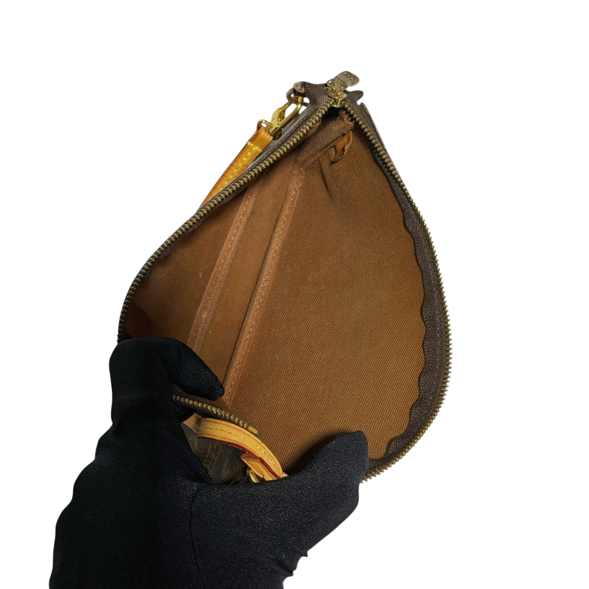 Louis Vuitton Pochette Accessoire Handbag - Image 9
