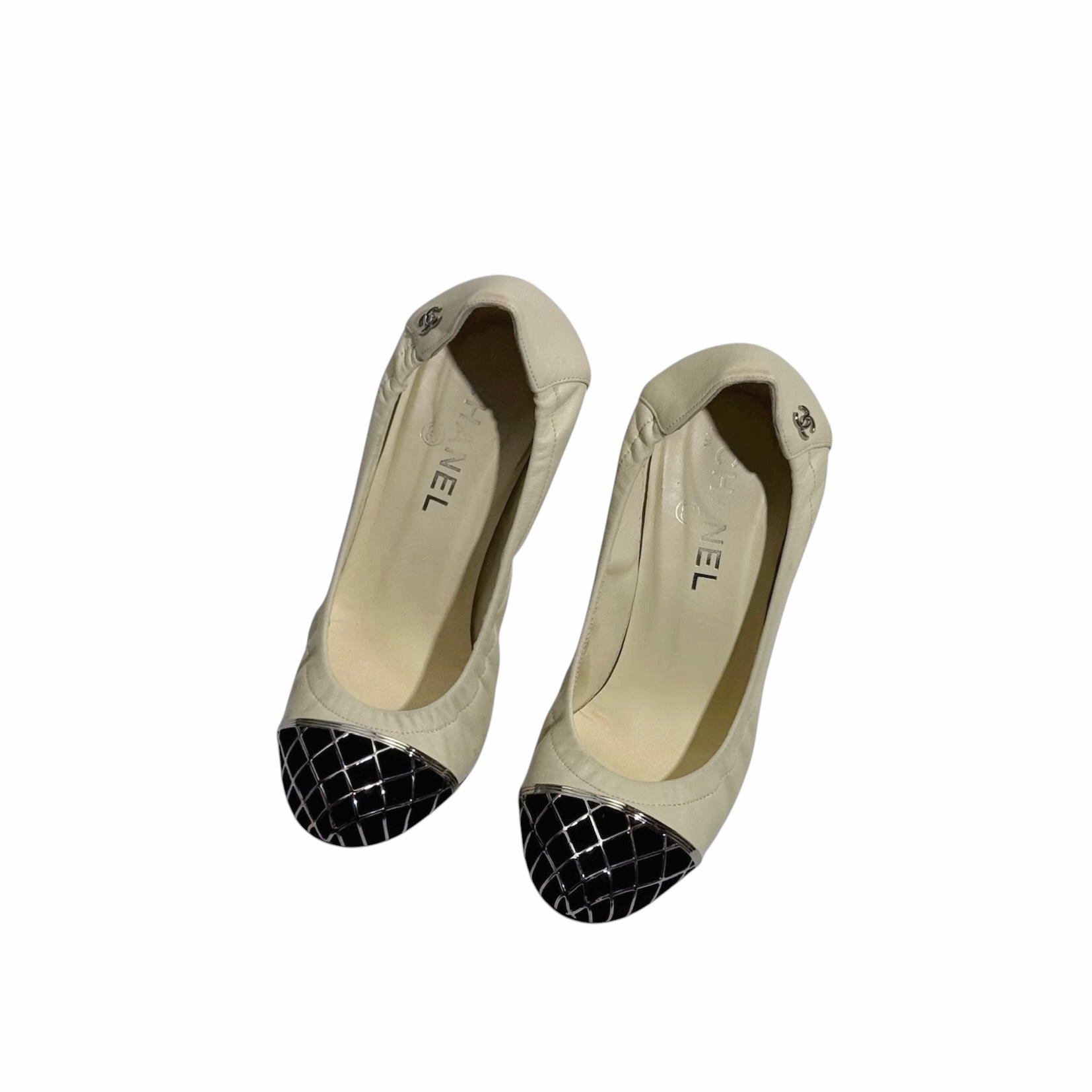 Chanel Cap Toe Elasticized Trim Pumps 37.5 - Image 2